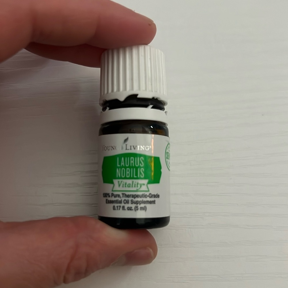 Partial Young Living Laurus Nobilis Essential Oil